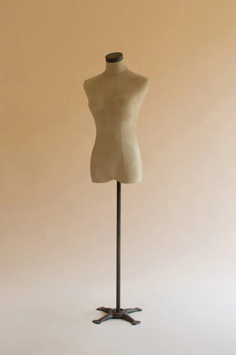 Floor Mannequin