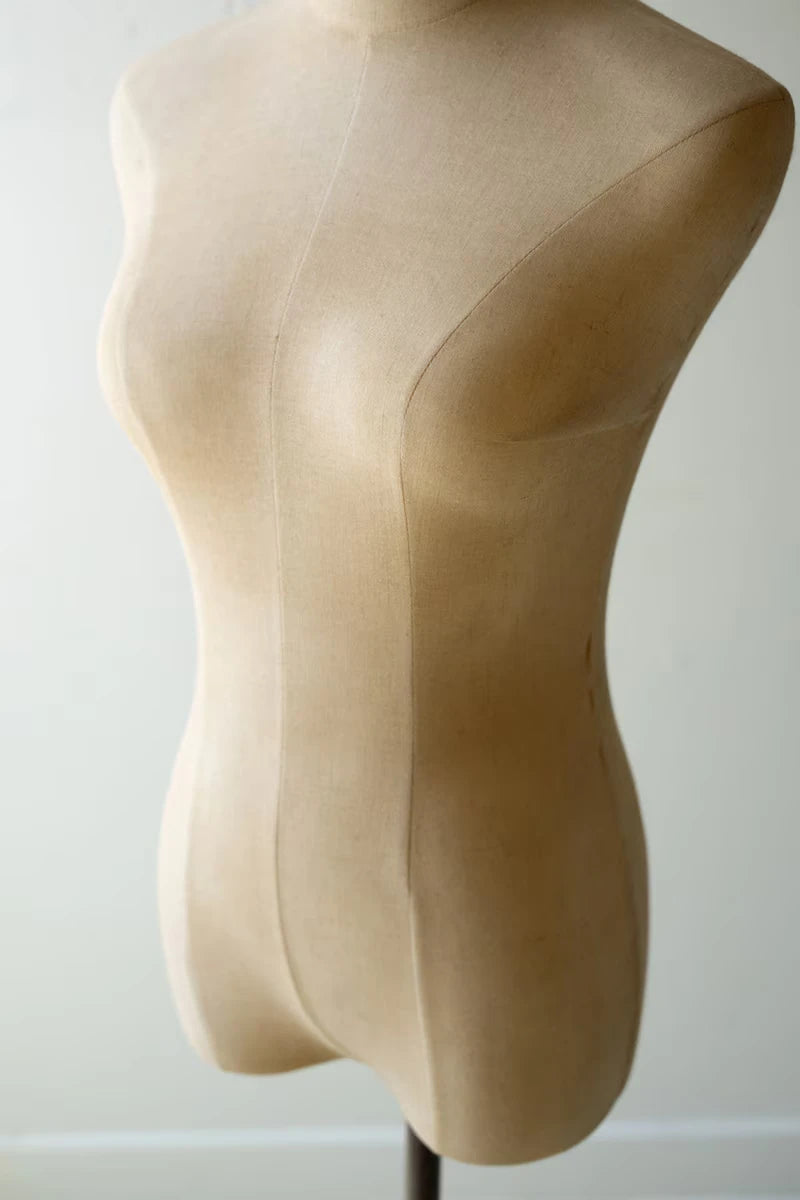 Floor Mannequin
