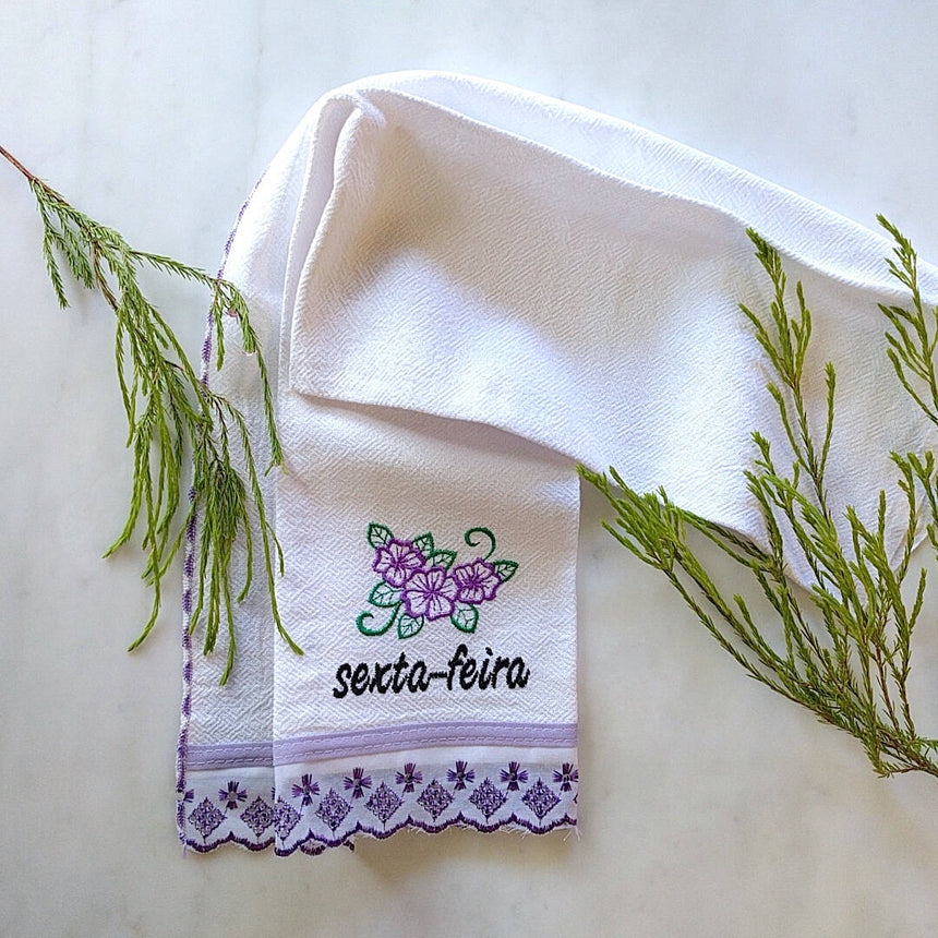 kitchen towel themed with violet trim and day of the week: Sexta-Feira