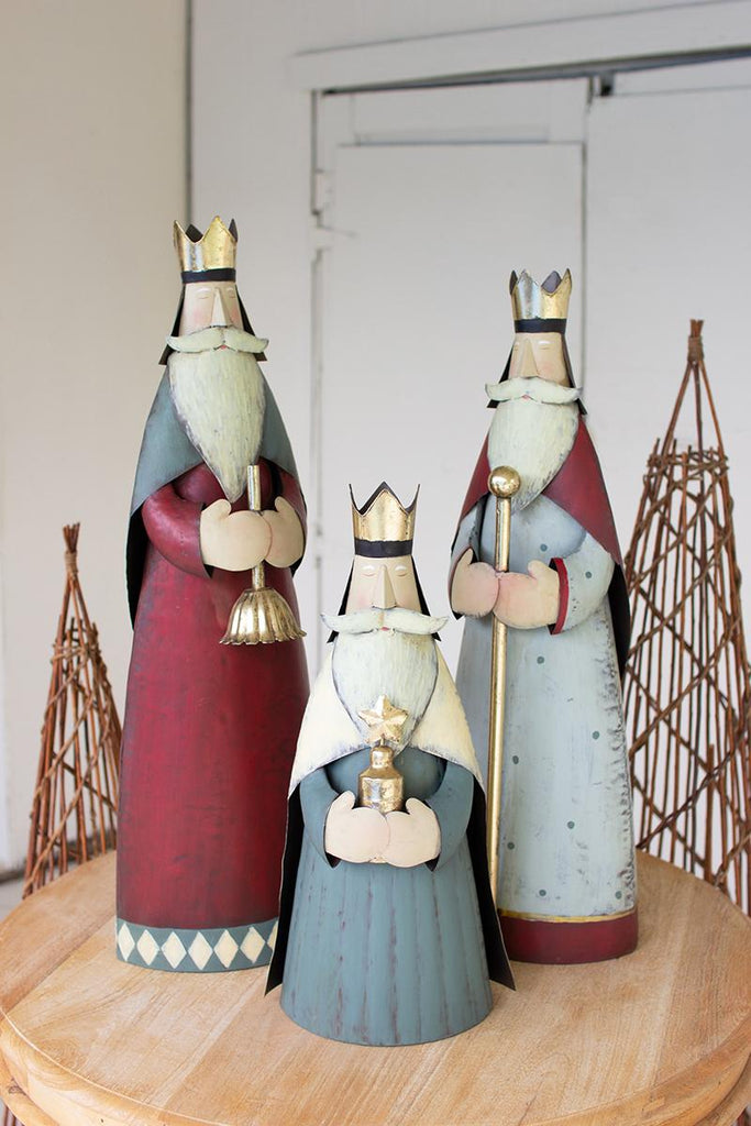 painted metal set of 3 kings of different heights