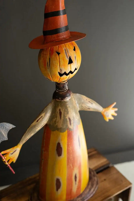 angled close up of pumpkin bobblehead