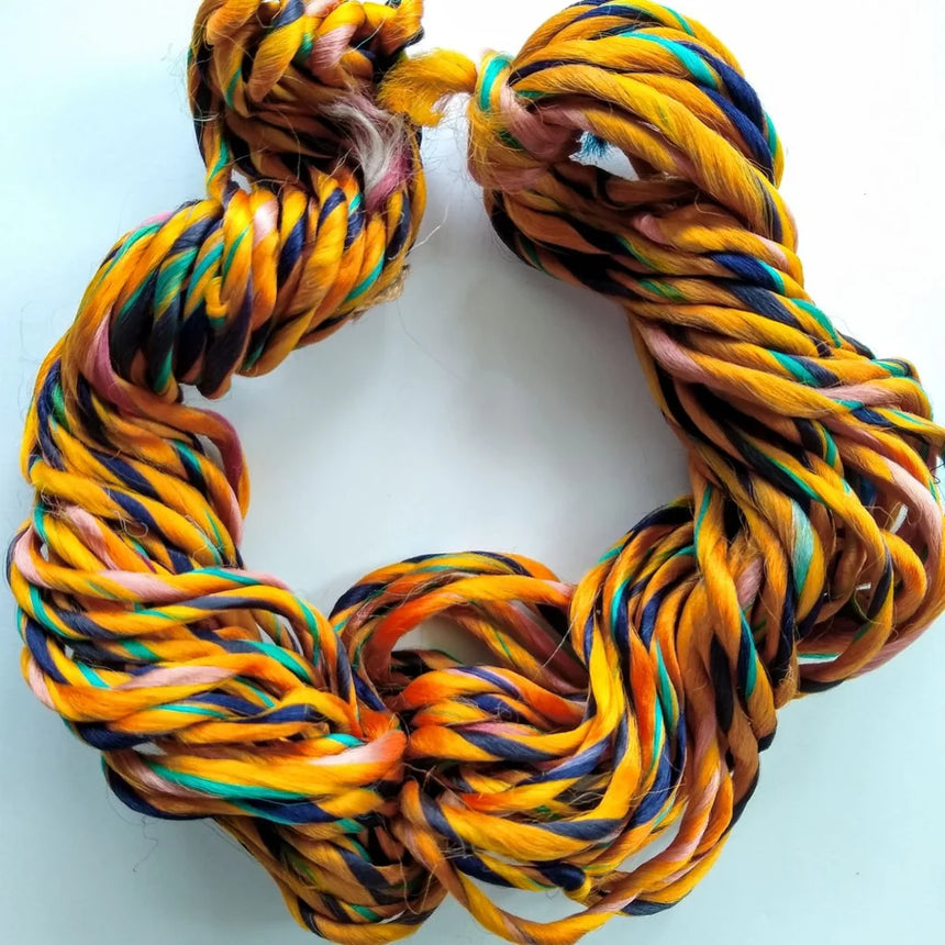 40 Yards of Thrum Silk