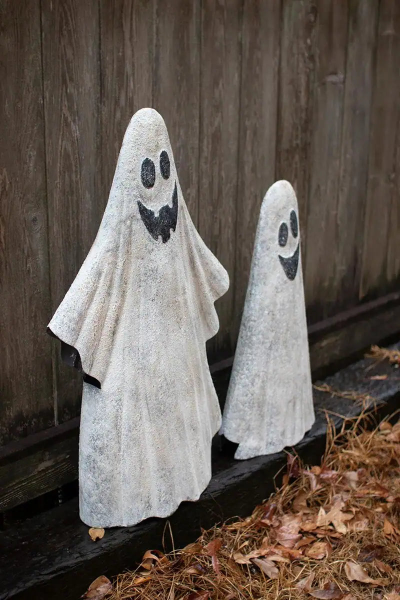 angled view of both ghosts