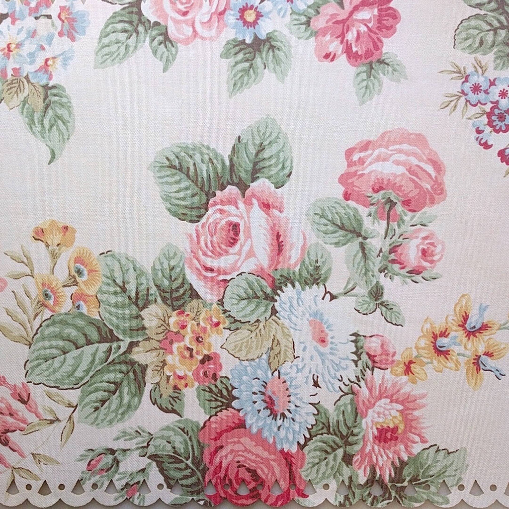 ornate and elegant cotton placemats - plain image zoomed in on placemat floral design