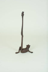 cast iron frog paper towel holder no background